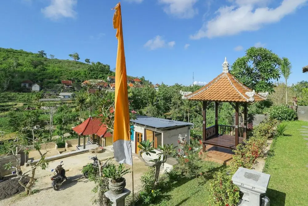 Пенида: Holy Hills Bungalow Nusa Penida