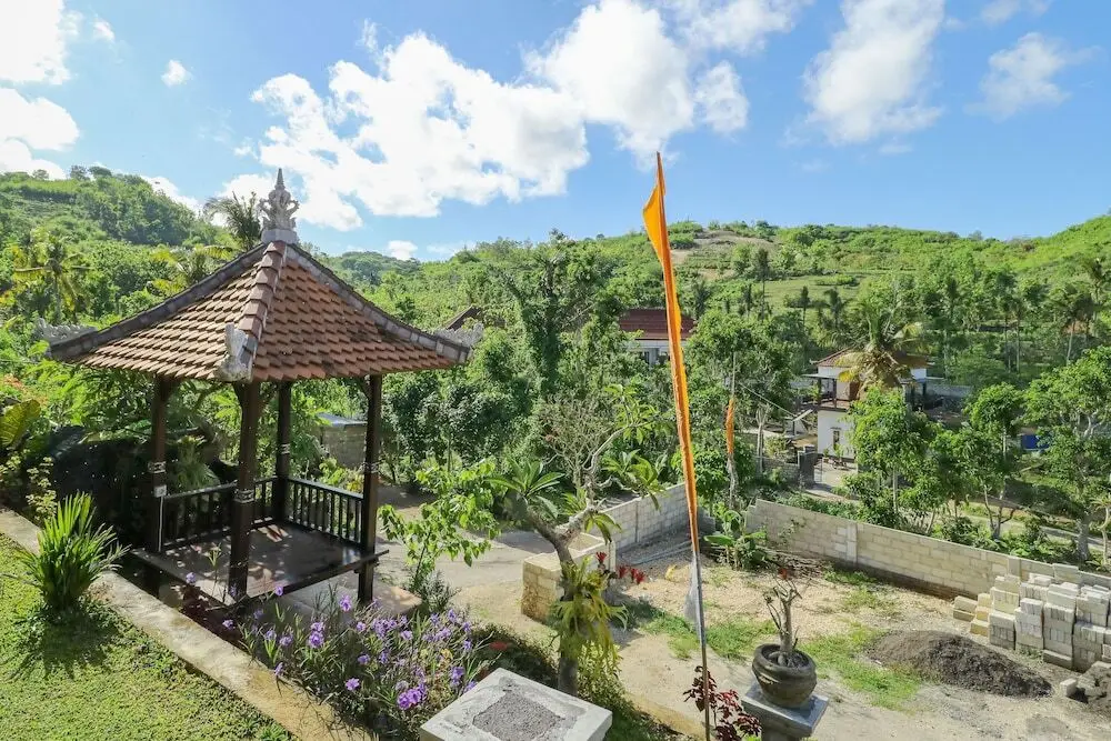 Пенида: Holy Hills Bungalow Nusa Penida