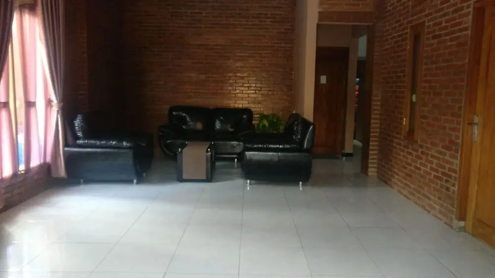 Вoнoсари: Jogo Segoro Homestay