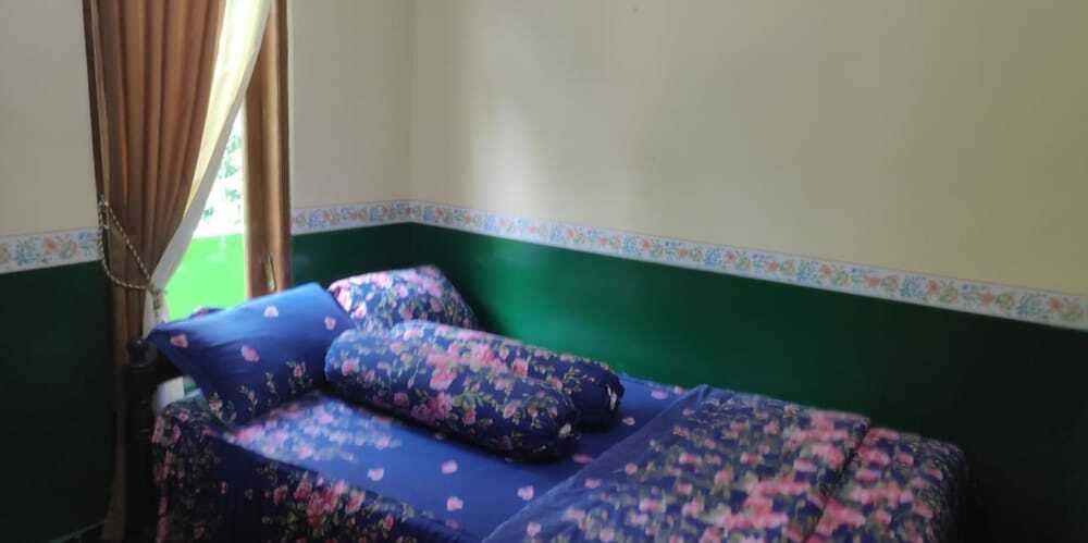 Батуретно: Homestay Hanum
