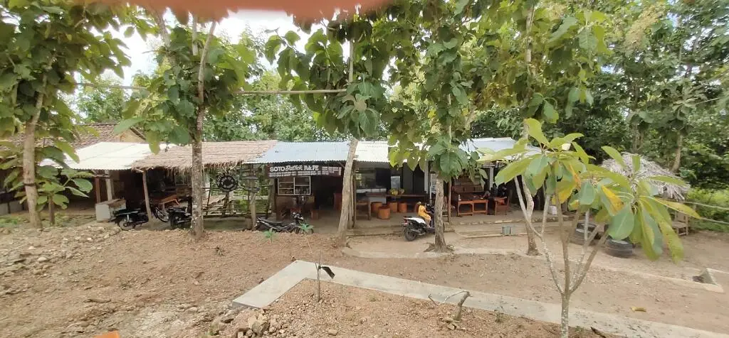 Батуретно: Dempak Indah Camp and Resort