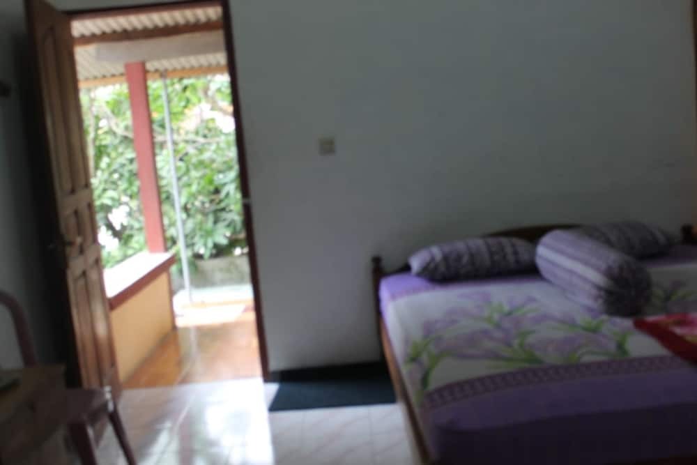 Боробудур: Homestay Rivalia