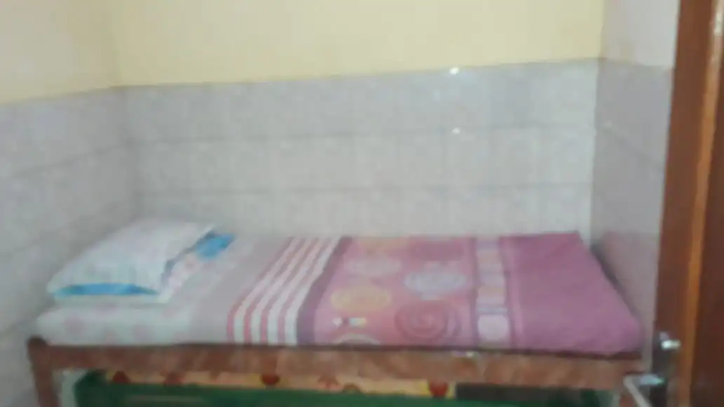 Сурабая: Homestay Mas Arjuna - Female Only