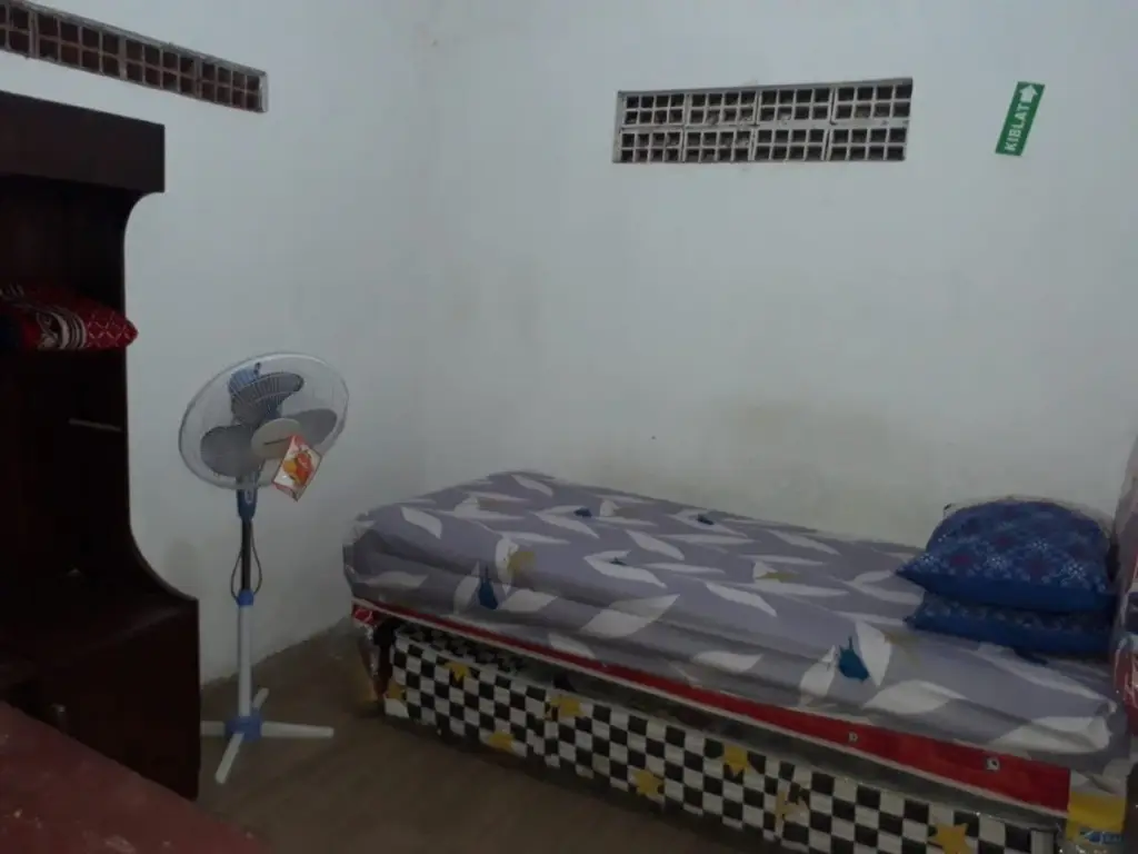 Сурабая: Homestay Mas Arjuna - Female Only