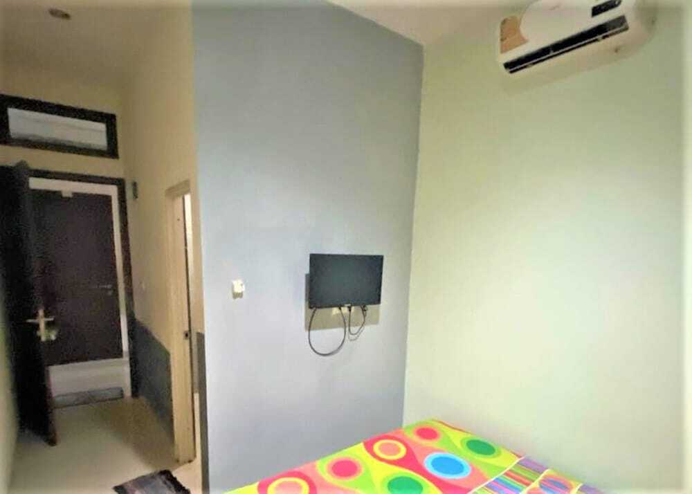 Макассар: Guest House Onta Baru