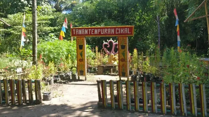 Батуретно: Tempuran Cikal Lake Resort