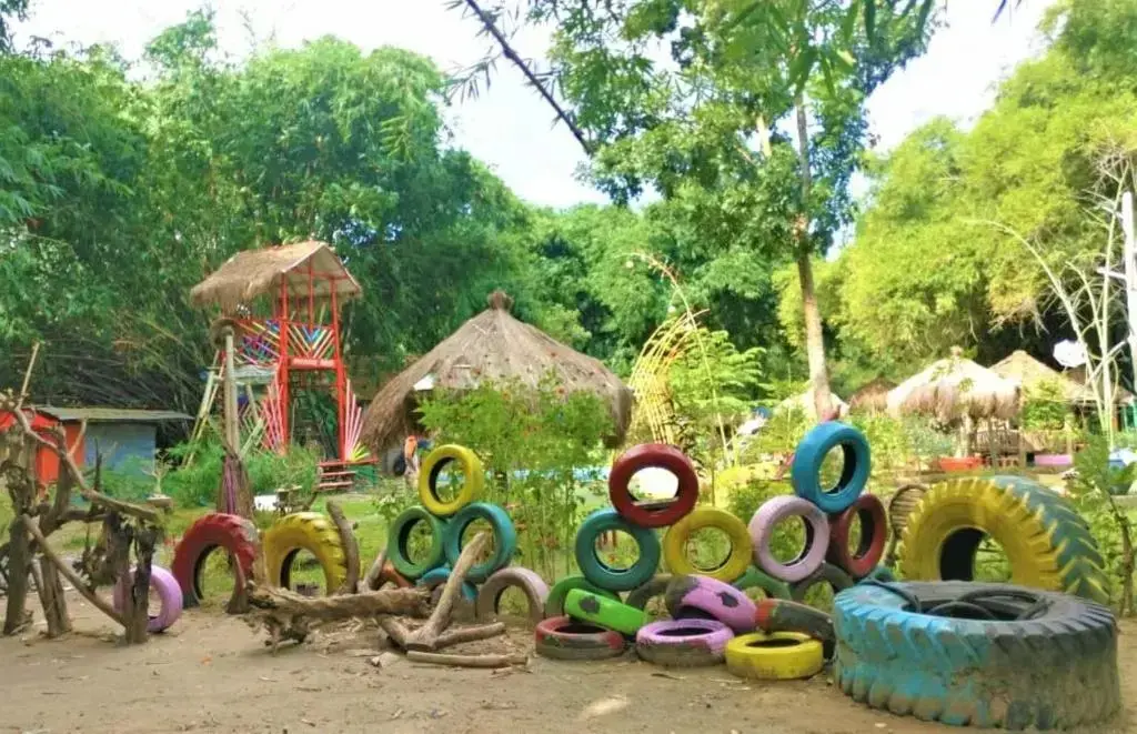 Джокьякарта: Taman Nggirli Camping & Play Ground