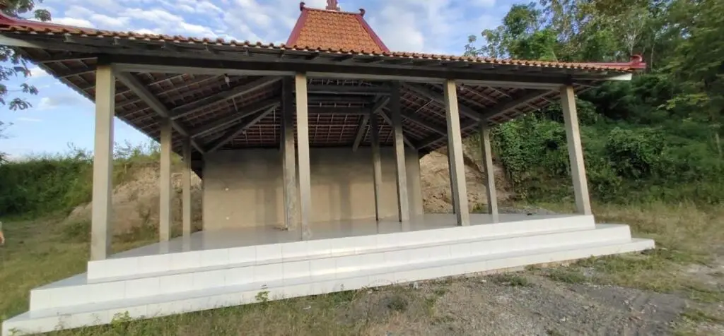 Батуретно: Gunung Kucing Hospiz