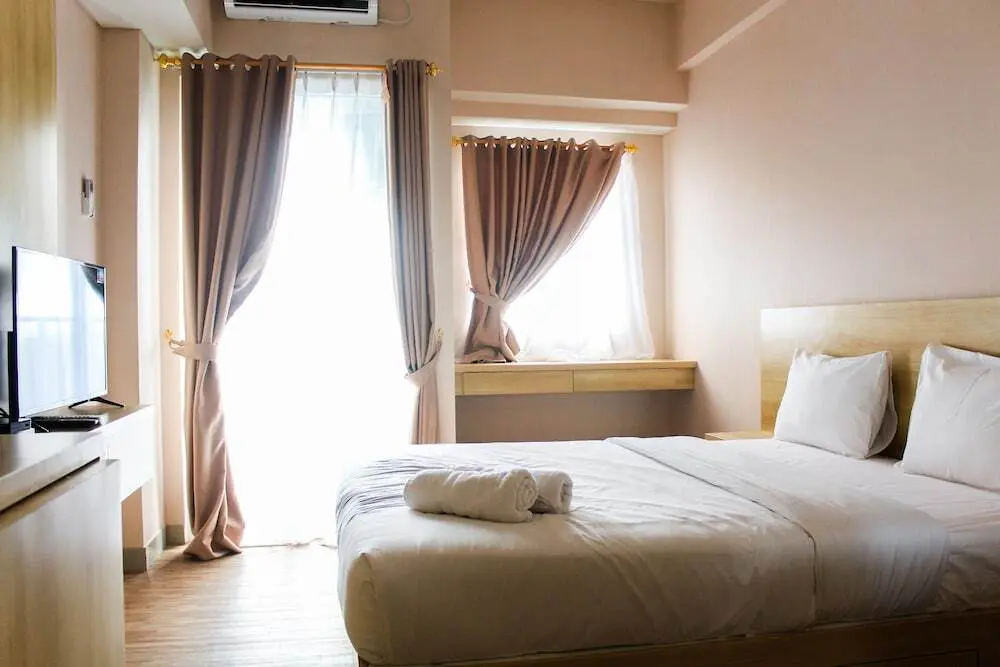 Южный Тангеранг: Cozy Studio Apartment at Parkland Avenue