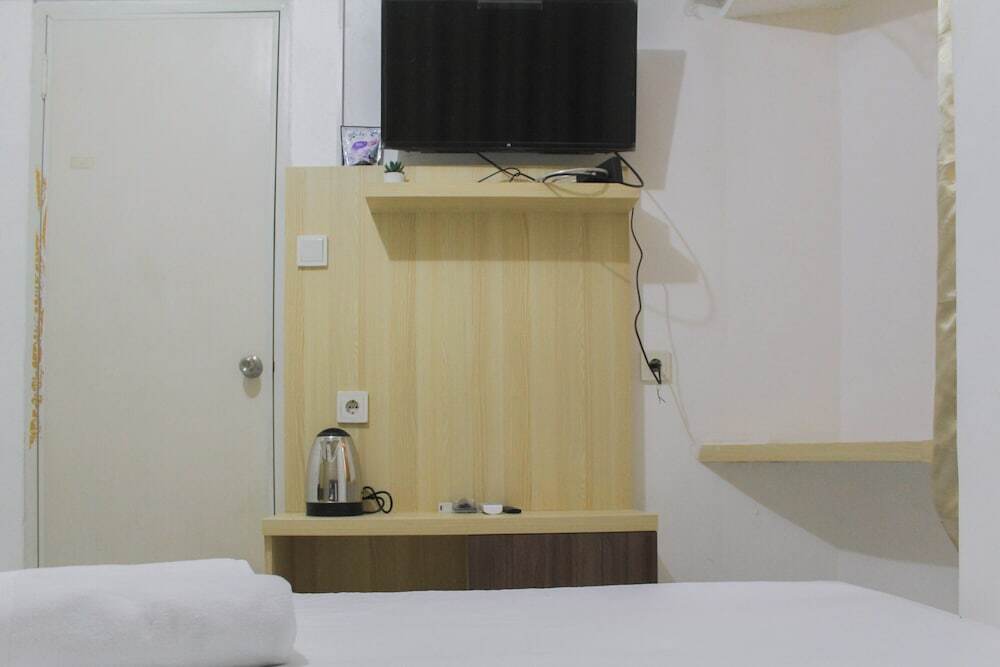 Тангеранг: Stylish and Posh Studio Aeropolis Apartment