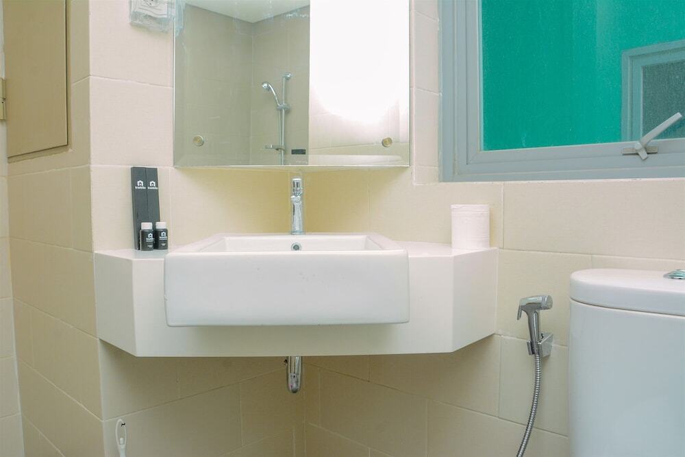 Джакарта: Deluxe 2BR Apartment at Pejaten Park Residence
