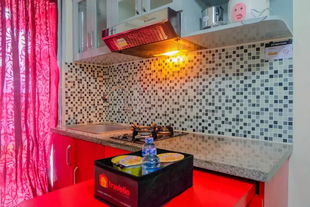 Джакарта: Comfortable 2BR @ Green Palace Kalibata City Apartment