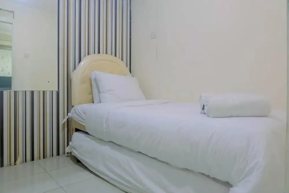 Джакарта: Comfortable 2BR @ Green Palace Kalibata City Apartment