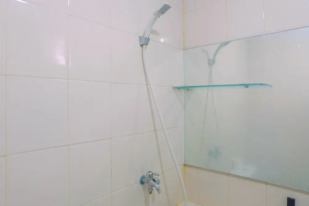 Джакарта: Comfortable 2BR @ Green Palace Kalibata City Apartment