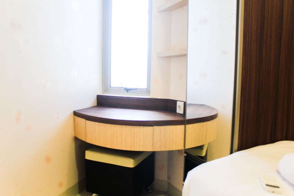 Джакарта: Golf View 2BR Apartment @ The Mansion Kemayoran