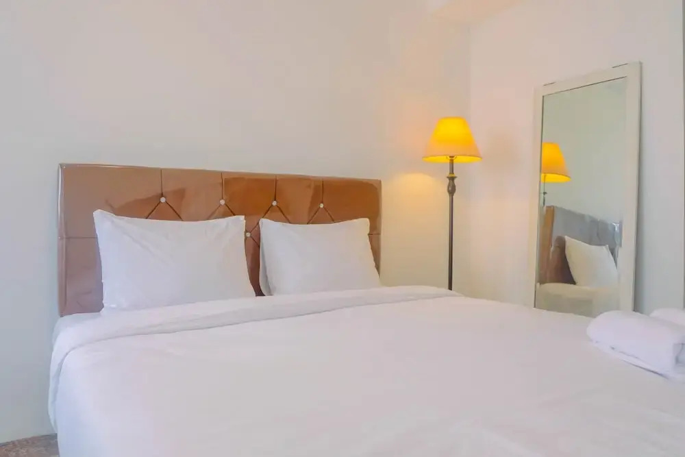 Читарингул: Best Price Studio Apartment at Gunung Putri Square