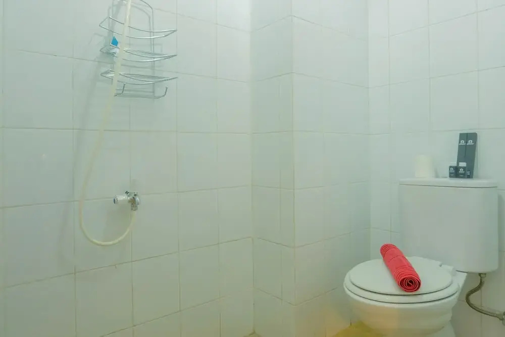 Читарингул: Best Price Studio Apartment at Gunung Putri Square