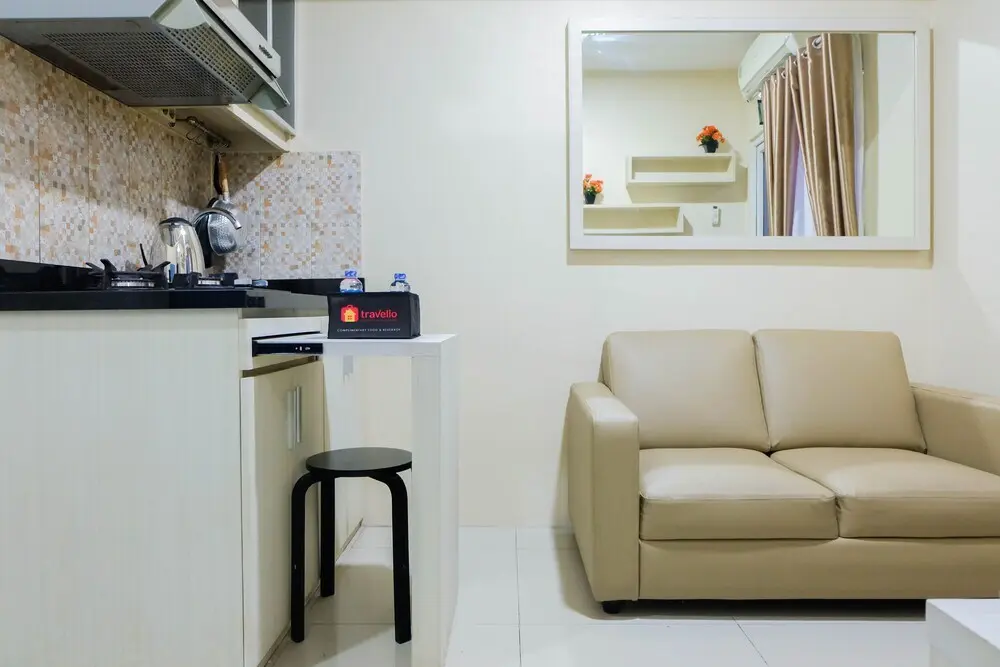 Джакарта: Modern and Comfy 2BR Green Pramuka Apartment