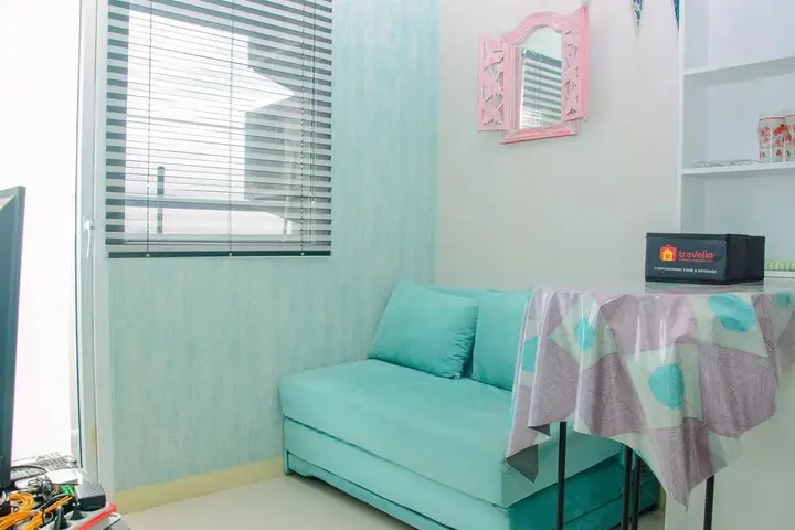 Джакарта: Chic & Clean 2BR Apartment at Green Pramuka City