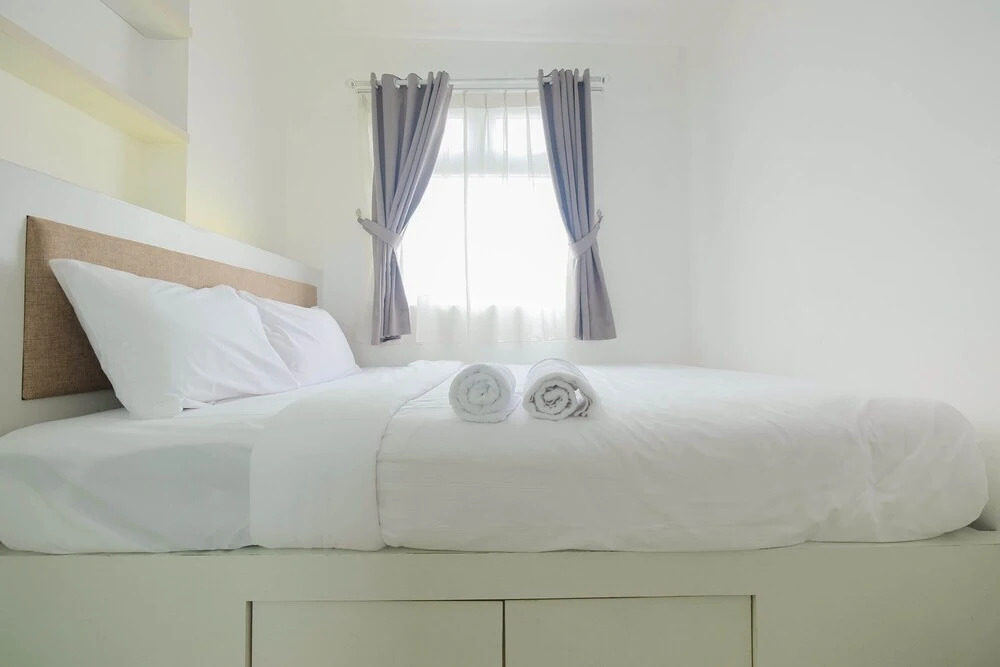 Джакарта: 2BR at Green Pramuka Apartment with Mall Access