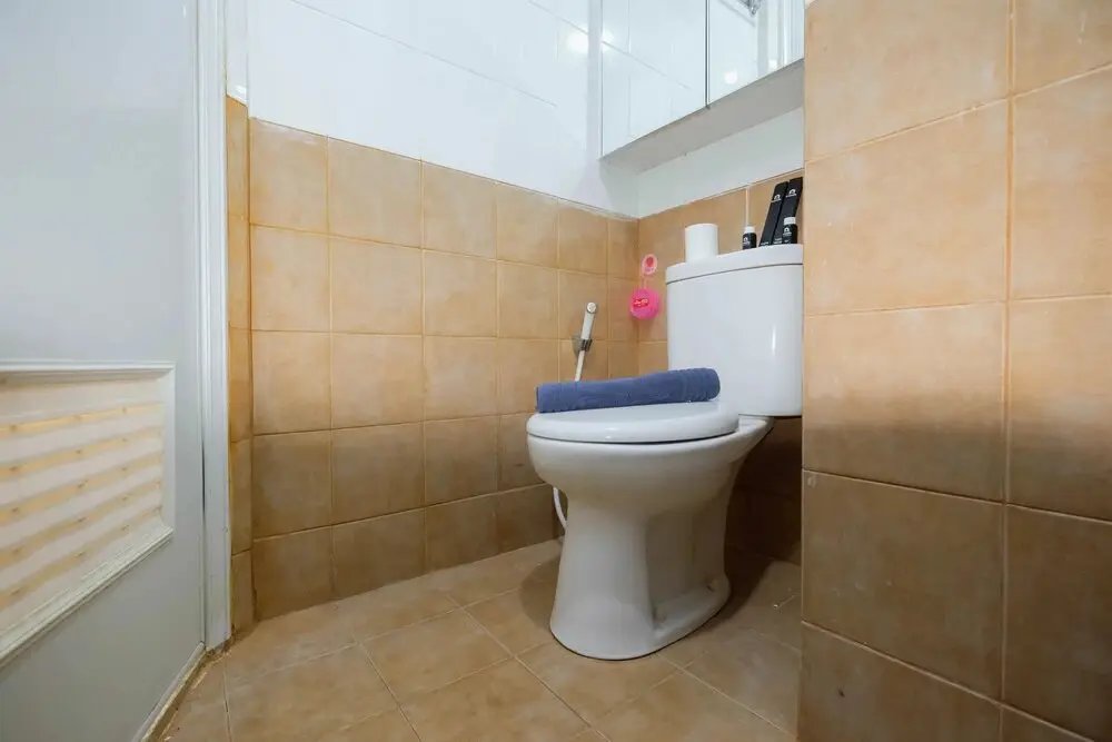 Джакарта: 2BR at Green Pramuka Apartment with Mall Access