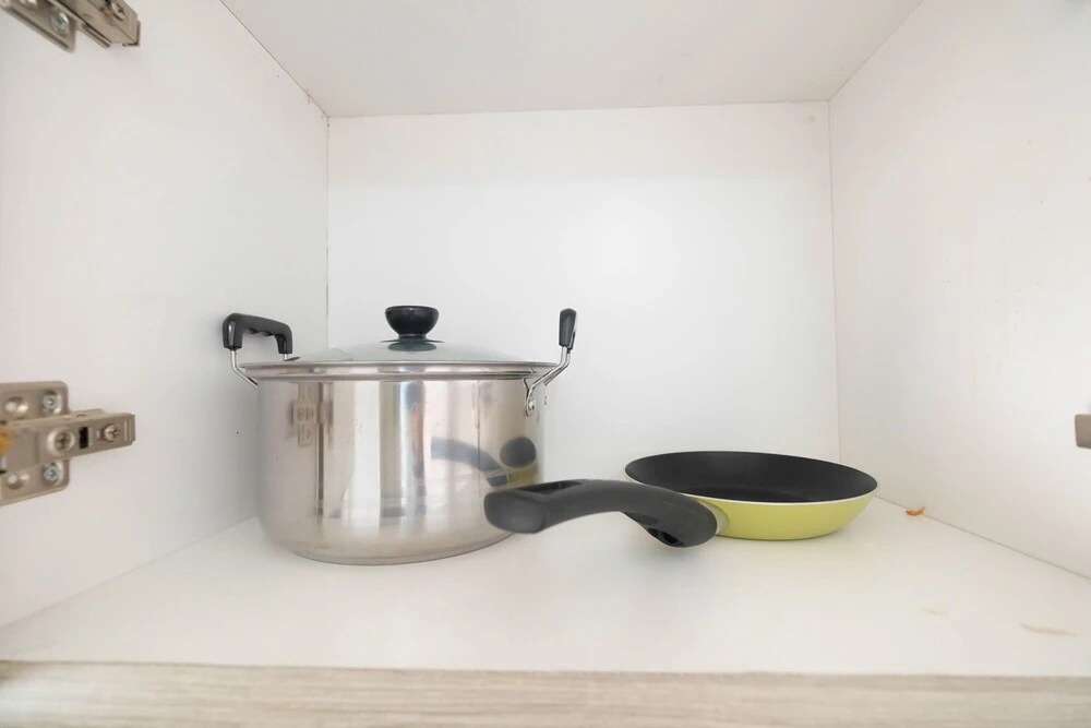 Джакарта: 2BR at Green Pramuka Apartment with Mall Access