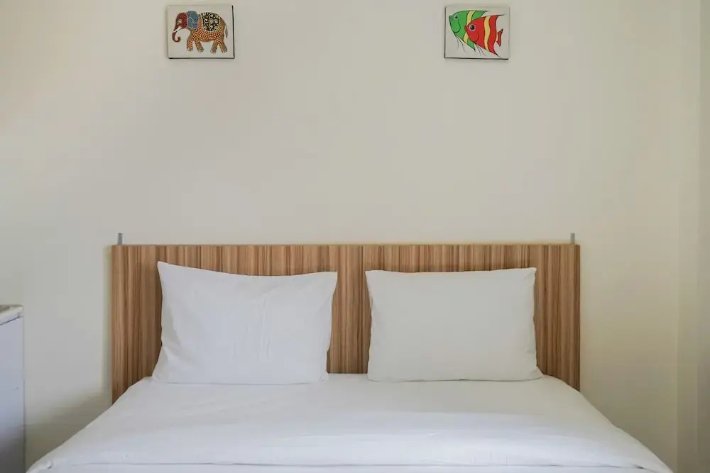 Джакарта: Cozy Studio Green Pramuka Apartment next to Mall