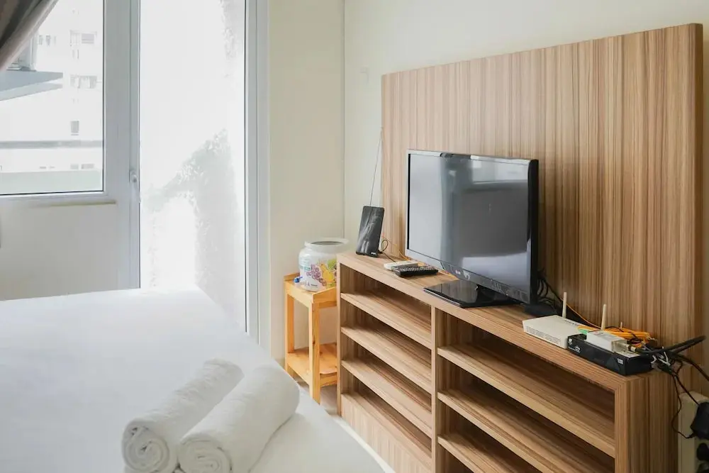 Джакарта: Cozy Studio Green Pramuka Apartment next to Mall