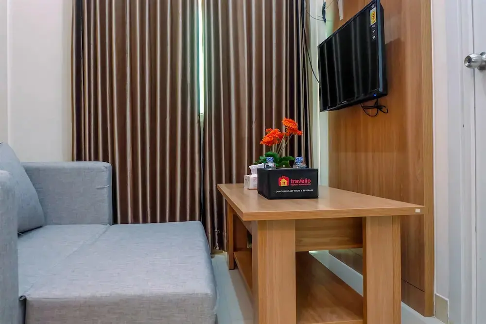 Джакарта: Connected to Mall 2BR Apartment at Green Pramuka City