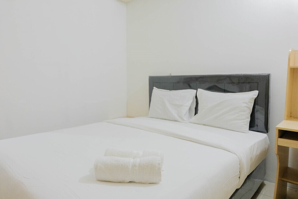 Тангеранг: Best Price Studio at The Habitat Apartment near UPH