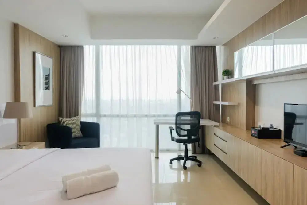 Тангеранг: Studio Apartment with Mall Access at U Residence