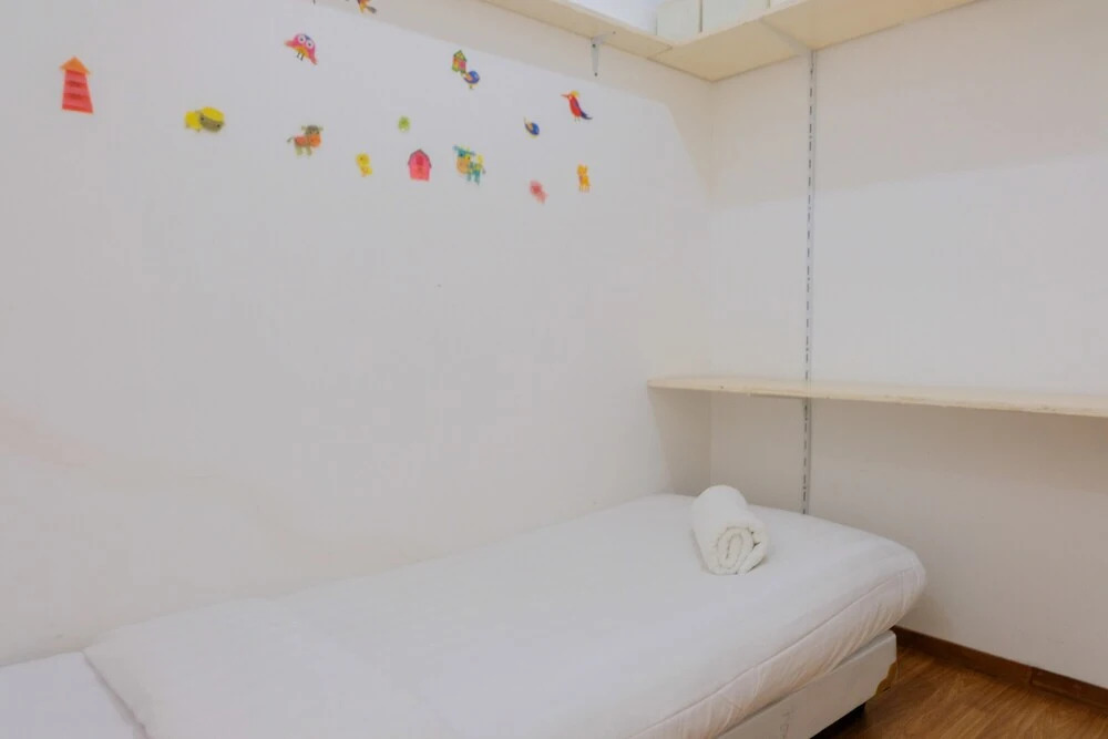 Куруг: Elegant 2BR Paragon Village Apartment
