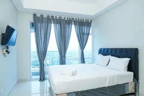 Minimalist Studio Apartment at Puri Mansion — фото 1