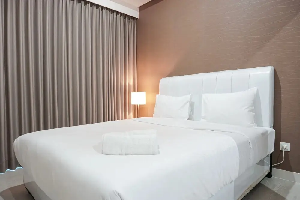 Chic and Cozy Studio Apartment at Puri Mansion — фото 1