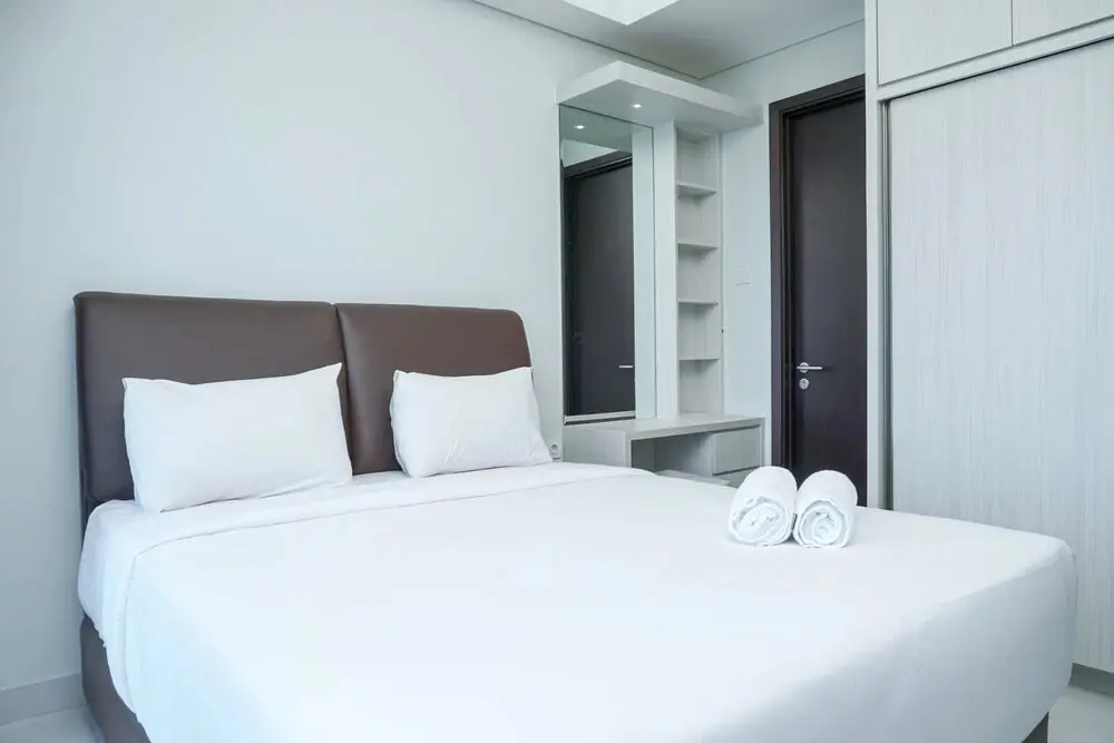 Джакарта: Minimalist 3BR Apartment at Puri Mansion