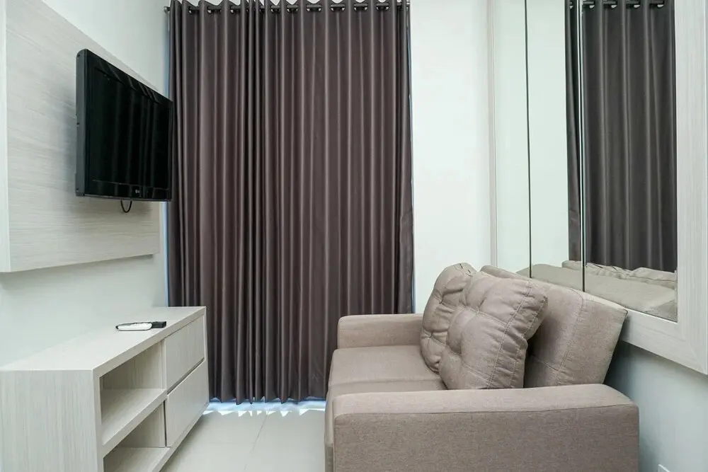 Джакарта: Minimalist 3BR Apartment at Puri Mansion