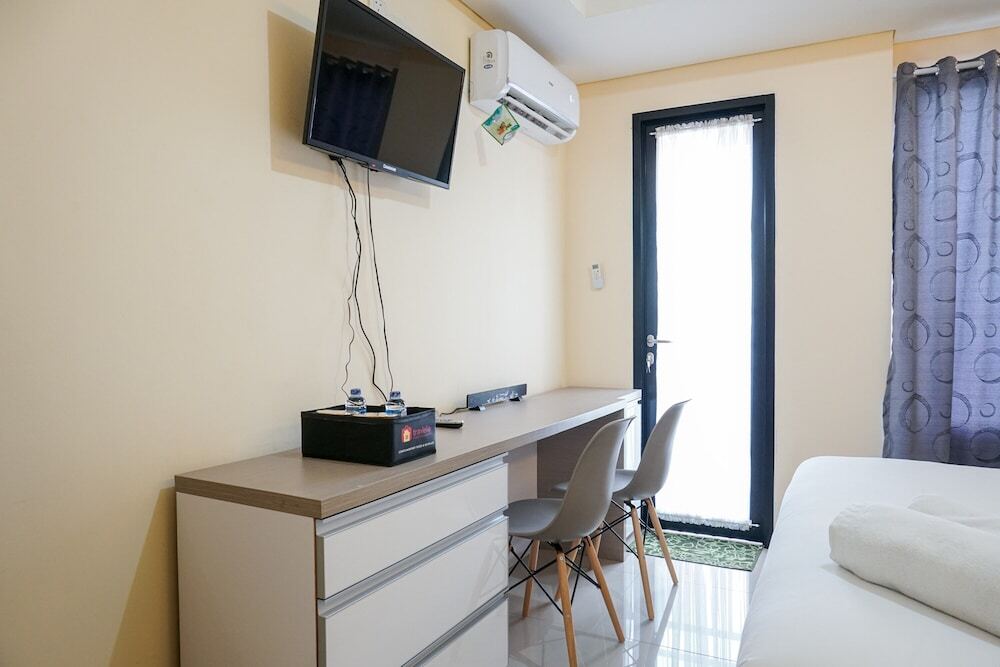 Джакарта: Highest Value Studio Apartment at Kebayoran Icon