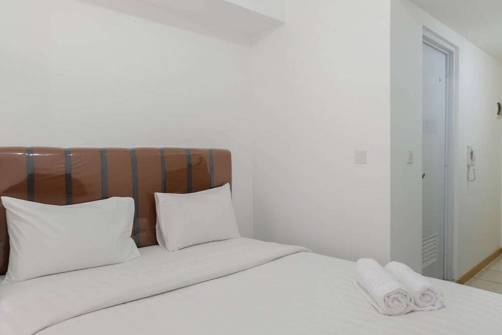 Legok: Cozy Studio Apartment at M-Town Residence near Summarecon Mall