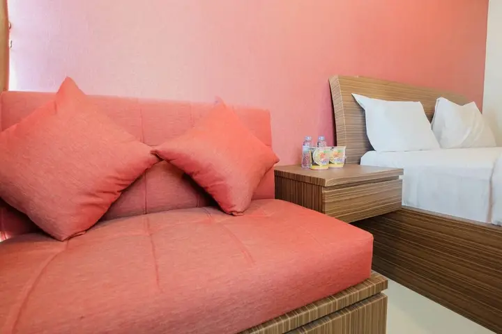 Бекаси: Homey Studio Room at Grand Kamala Lagoon Apartment