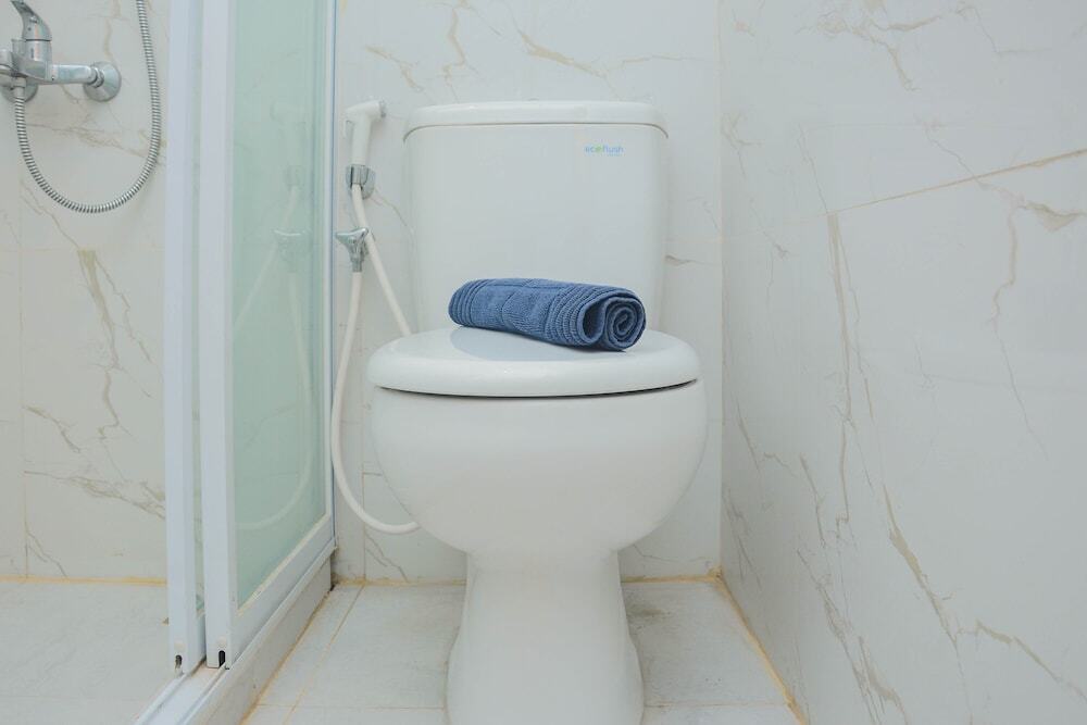 Бекаси: Barclay South Tower 2BR Apartment @ Grand Kamala Lagoon