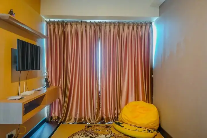 Бекаси: Minimalist Studio Apartment at Grand Kamala Lagoon