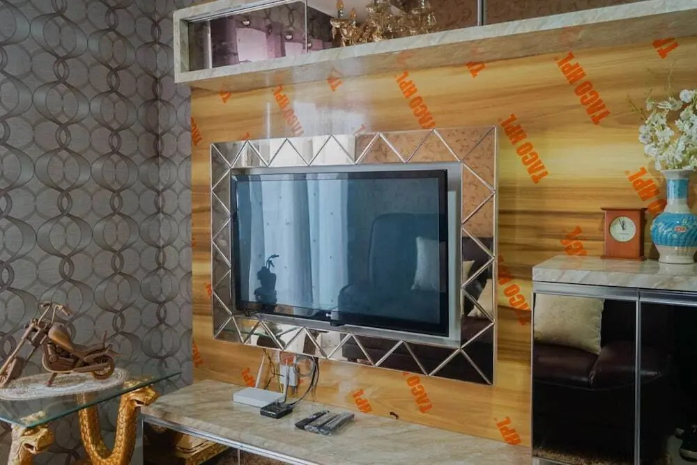 Джакарта: Scenic and Pool View 2BR Signature Park Grande Apartment
