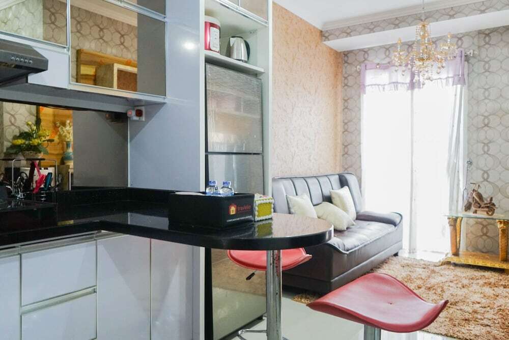 Джакарта: Scenic and Pool View 2BR Signature Park Grande Apartment