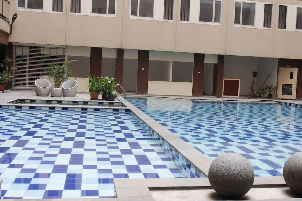 Бандунг: Best Price Studio Apartment Emerald Towers Bandung