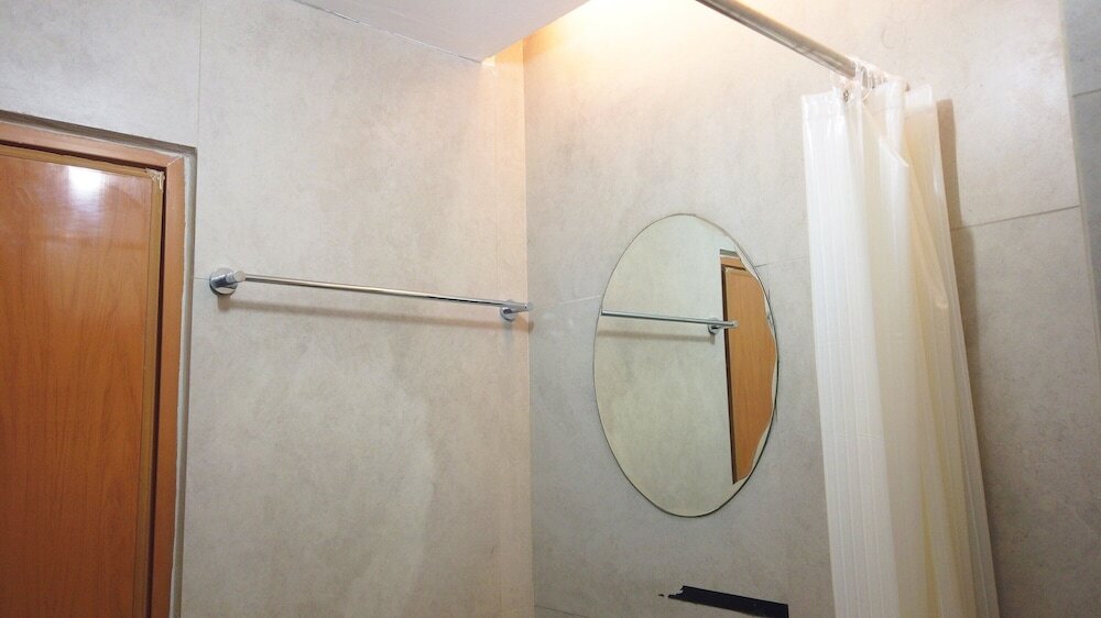 Сумеданг: Economic Luxurious Studio Pinewood Apartment Jatinangor near JATOS