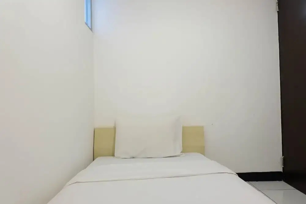 Джакарта: Affordable 2BR at Sentra Timur Apartment