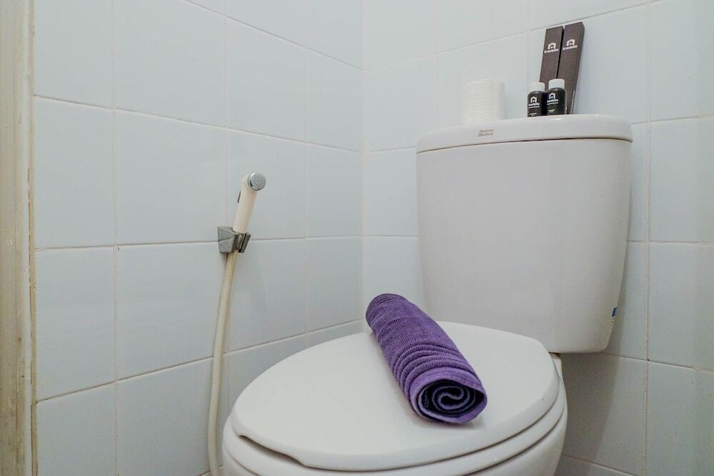 Джакарта: Affordable 2BR at Sentra Timur Apartment