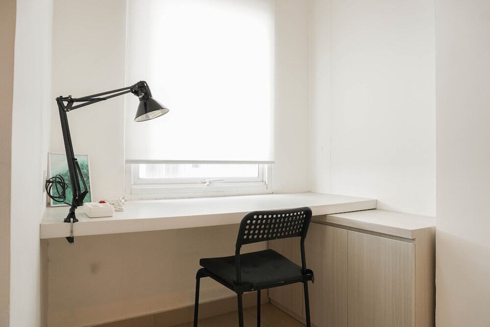 Тангеранг: Cozy Studio Apartment with City View The Nest Puri