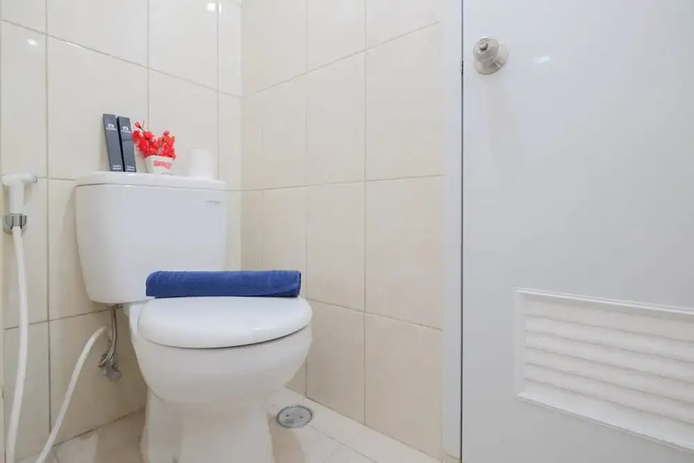Бекаси: Stylish and Posh Studio Springlake Summarecon Bekasi Apartment