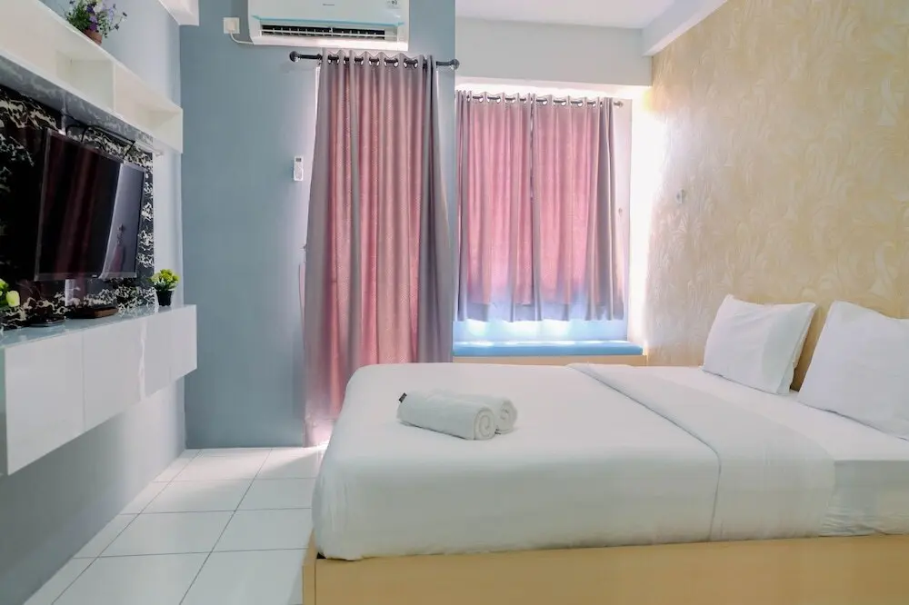 Чикаранг: Best Price Studio Apartment @ Riverview Jababeka